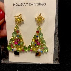 Christmas Tree dangle earrings